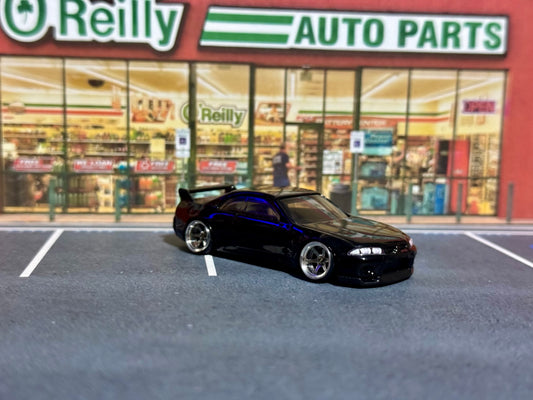 Custom Nissan Skyline R33 GTR