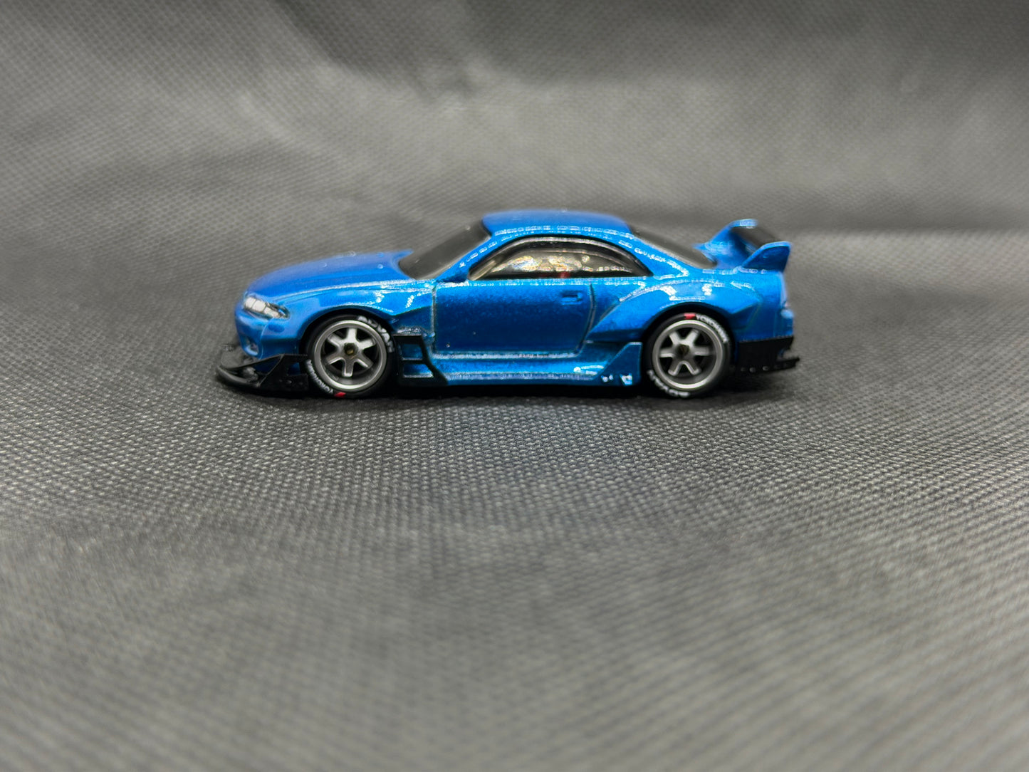Custom Widebody R33 Nissan Skyline
