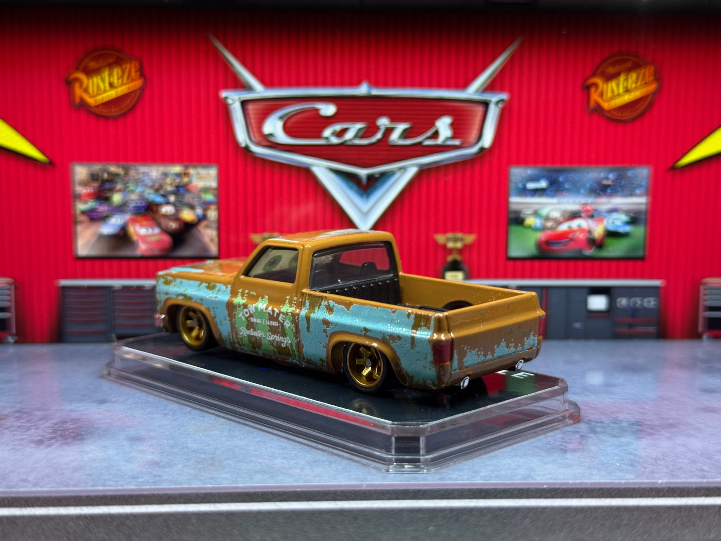 Custom Tow Mater 83 Silverado