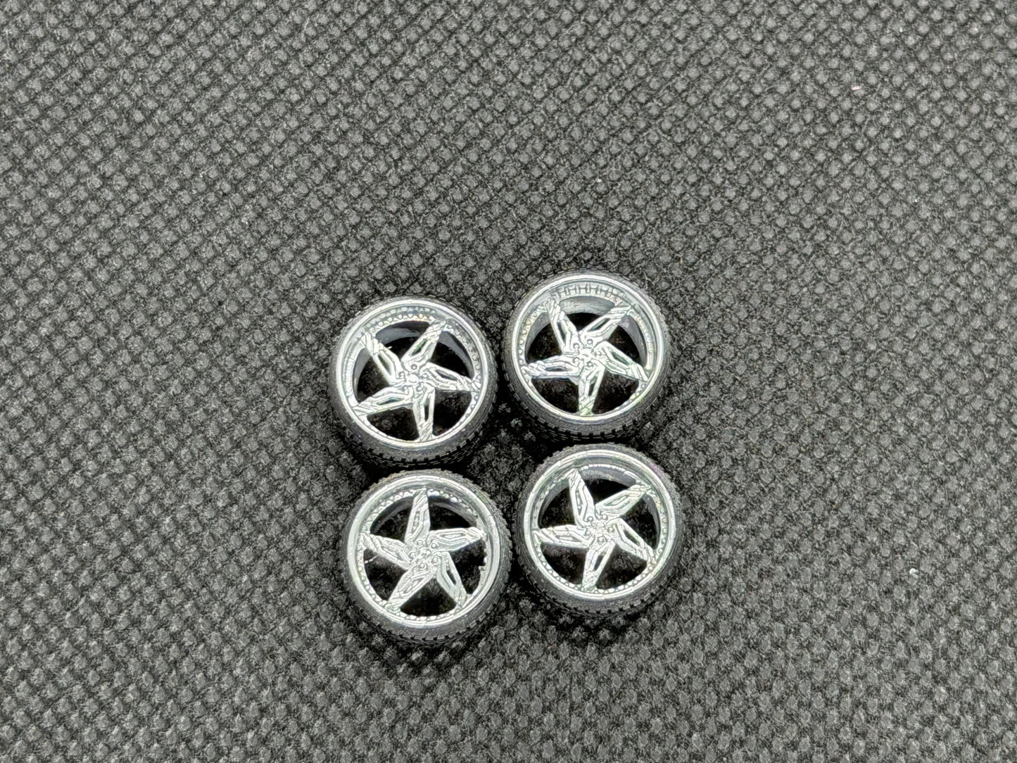 Twisted 5 Spoke Wheels