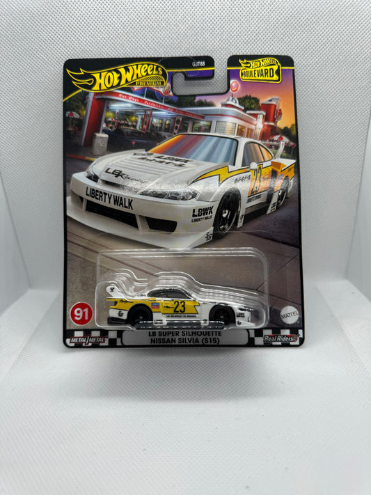 LB Super Silhouette Nissan Silvia S15