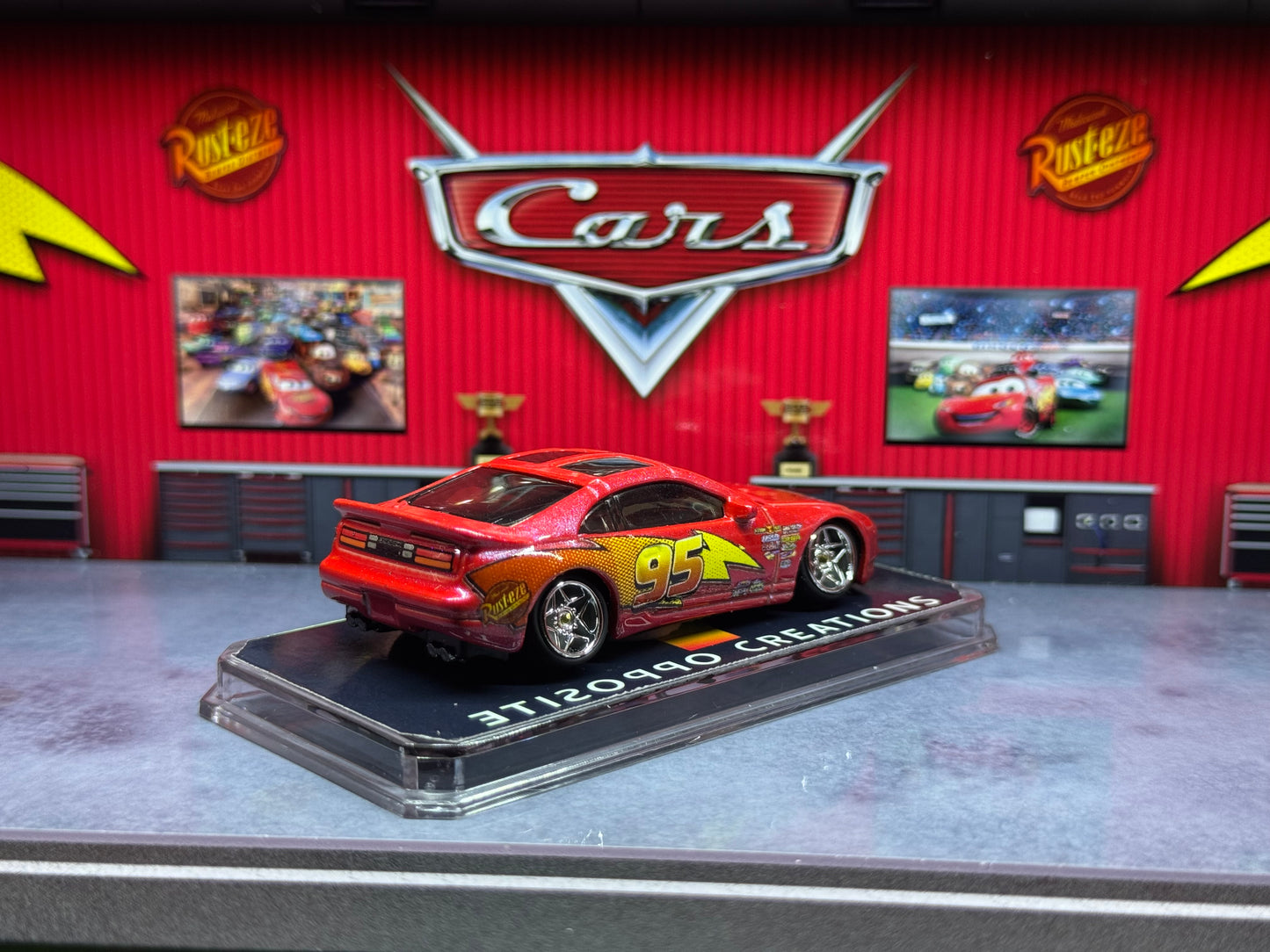 Custom Nissan 300ZX McQueen