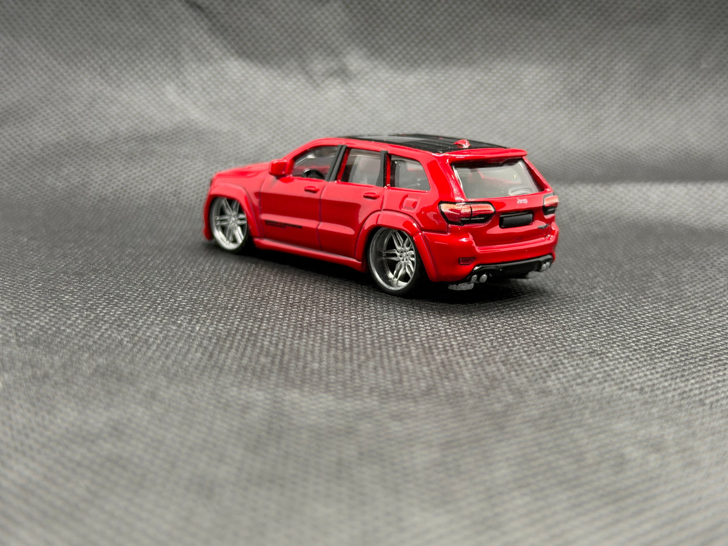 Custom 2019 Jeep Grand Cherokee Trackhawk